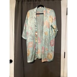 LA‎ Intimates Women's Large Floral Kimono, Blue Robe, Romantic Garden Flowers